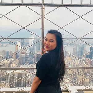 Meet your Posher, Alanis